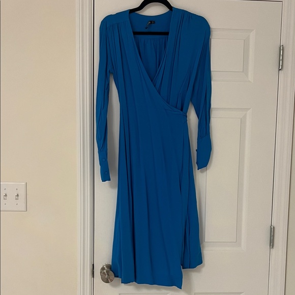 Nasty Gal Vibrant Blue Long Sleeve Dress - Picture 1 of 4